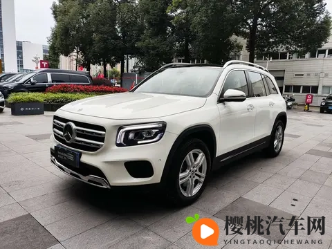 18万多拿下准新奔驰GLB,家用代步好选择?-1