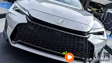 雷克萨斯IS改款降价7万,底盘质变震动市场-1