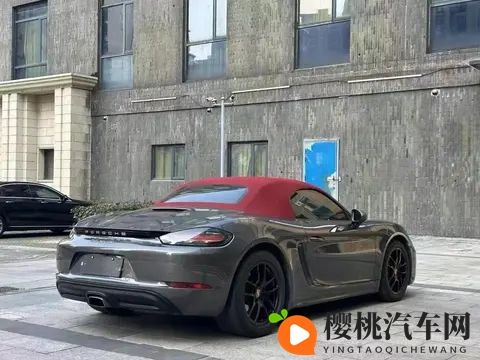 国产粉嫩美女无套被中出:汽车品牌另类营销,一夜爆红!-1