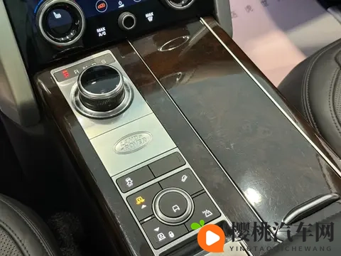 三年揽胜亏近50万,98万开走陆地头等舱!-1