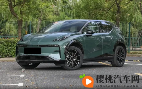 2026款极氪X还是那么个性,新增三款车型,针对配置进行优化-1