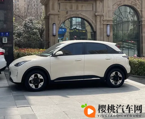 吉利进英，比亚迪遇冷，电动车战场谁在暗中较劲？-1