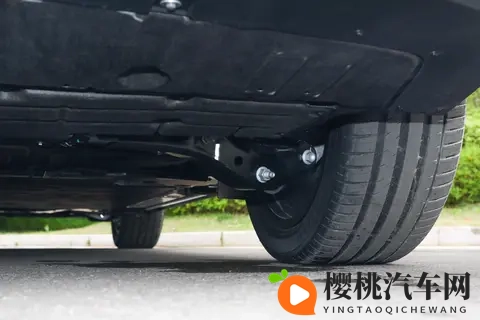 家用SUV可以试试这款乐道 L90,大五座和大三排都有-2