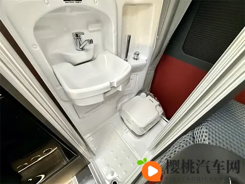 福特升顶房车，瑞弗X500商旅版，代步+商务+旅居-1