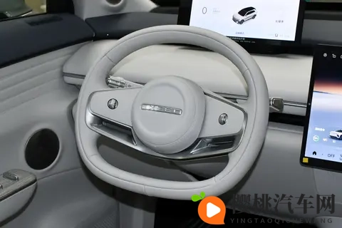 家用大5座推荐！1898万起，配8295芯片+20底盘，家用真香-2