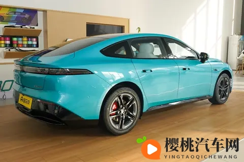 东风奕派eπ007+ 全系激光雷达、骁龙8295芯片，还配电动尾翼-2