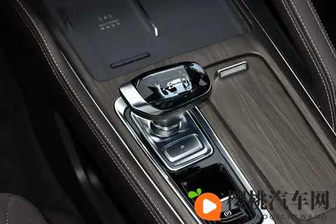 吉利星越L优惠18万，四驱+20T，实力家用SUV-1