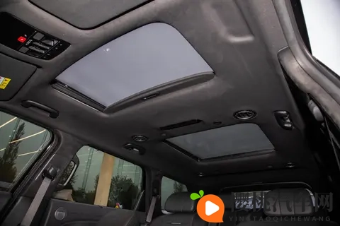 新车丨全新混动系统，升级10个气囊，帕里斯帝能打动你吗？-2