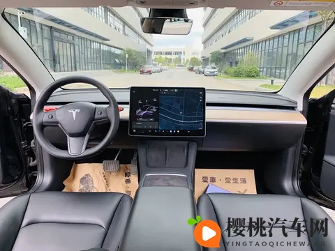 10万出头开走特斯拉!21年Model3,代步练手好选择-1