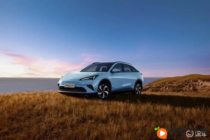 今日看料回家的路one:今日探秘,归途独享一光景-1