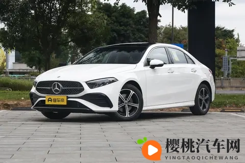 奔驰 A 级 A 180 L 和 A 200 L 时尚型怎么选 多方面对比给答案-2