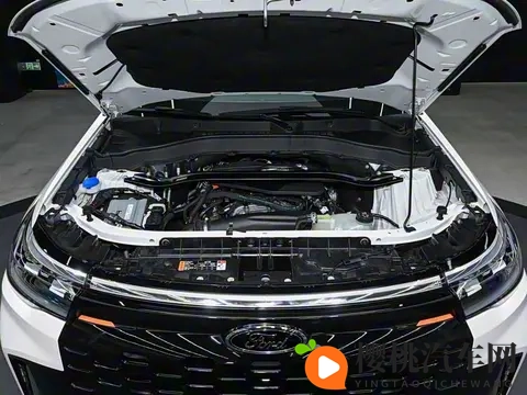 售3698万元_5座_23T动力，长安福特探险者昆仑穿越版上市-3