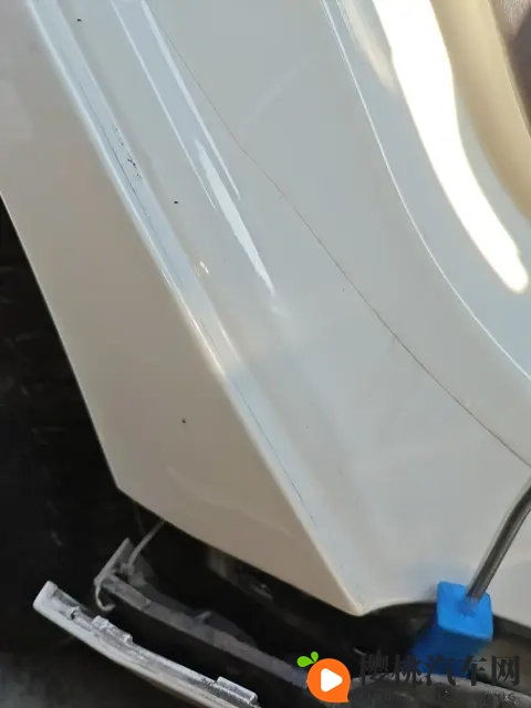 20万拿下宝马5系?19款530Li,圆你蓝天白云梦!-1