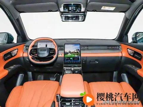 929万起！瑞虎8新车取消天窗，网友却集体点赞：这操作太清醒了-1