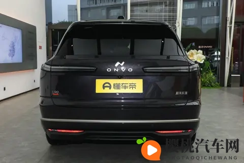 老司机试驾：乐道L90 2025款，六_七座可选，大车也好开-3