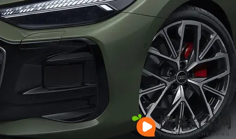 配无框车门,全新奥迪A5L没白等,搭载第五代EA88820T涡轮发动机-2