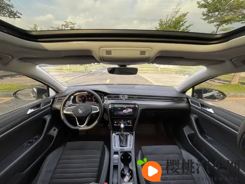 22年迈腾330TSI,38万公里,家用代步好选择?-1