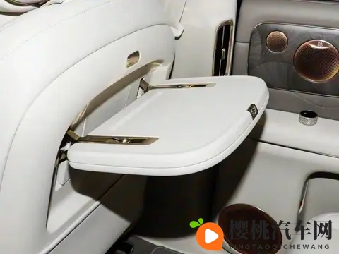 上汽最大号SUV预售3369万起!纯电续航402公里的增程车-3