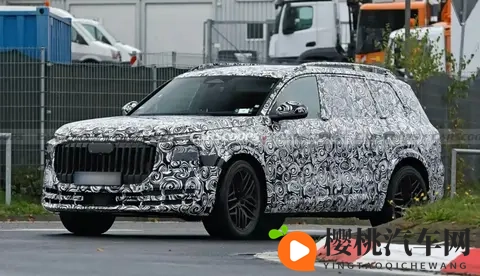 迈巴赫GLS的竞品,奥迪Q9霍希版谍照!品牌新旗舰SUV,真男人开V8-1