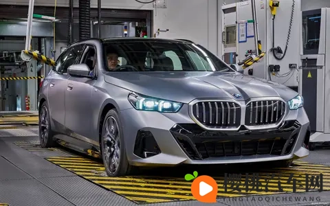 男生草男生：未来科技驾乘新体验，新车设计突破想象-1