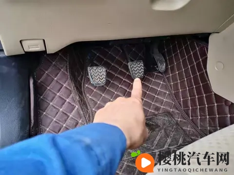 我开了3年车，才知道刹车前先踩死离合后刹车是大忌，都是经验！-3