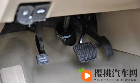 汽车上的鸡肋设计有哪些-1