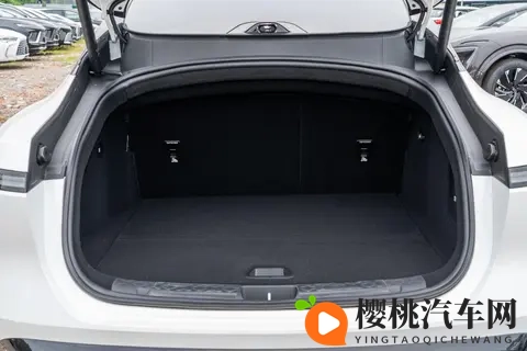 阿维塔06：高颜值，华为乾崑ADS +鸿蒙座舱，年轻人心中的豪华轿车-2