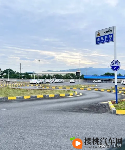 2020年教练说我们是“最幸运考生”,如今11月驾考新政落地,才懂-2