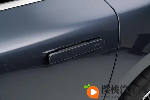 蔚来 ET9 深度解析：智能电动与行政座驾的融合，实力究竟几何？-3