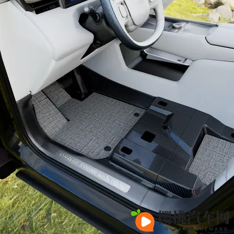 我的领克900换了这款布纹地板，舒服到忍不住想夸！-2