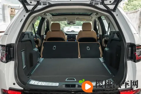 路虎发现运动版实测:越野有底气,城市开着也够舒服的豪华 SUV-2