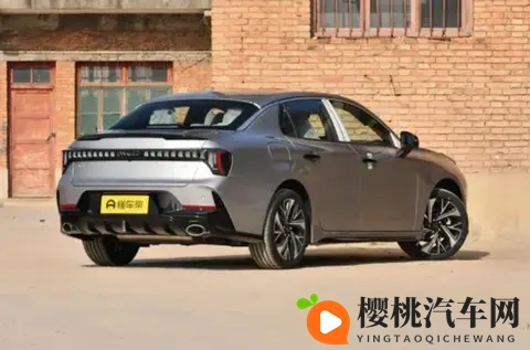 当272匹马力与Flyme Auto智能座舱相遇，第三代领克03带来了什么？-1