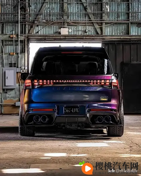 英菲尼迪千匹猛兽现身!QX80 R-Spec改装版技术解析-1