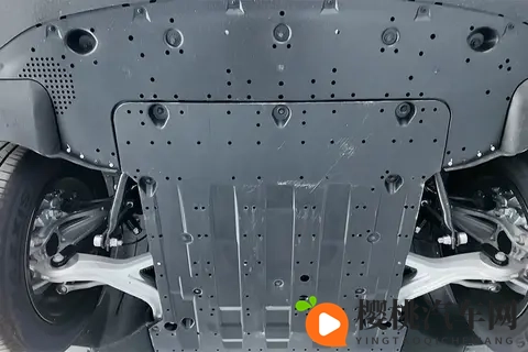 小鹏G7拆车:不到20万的起步价,玩的就是经济实惠!-2