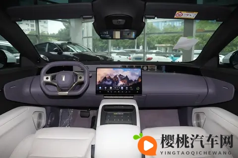 阿维塔12全新升级   十二项同级别尊享   标配华为四激光雷达  这车如何？-2