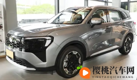 福特领睿燃油版宽适大空间对比大众探岳,谁是全家出行优选?-1