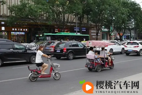 12月1日起 电动车、三轮、四轮车上路“5不准2放行” 处罚明确-2