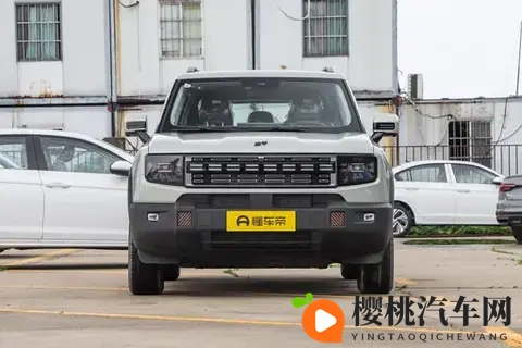 方盒子造型+插混动力，试驾捷途山海T1，家用、越野两不误！-1