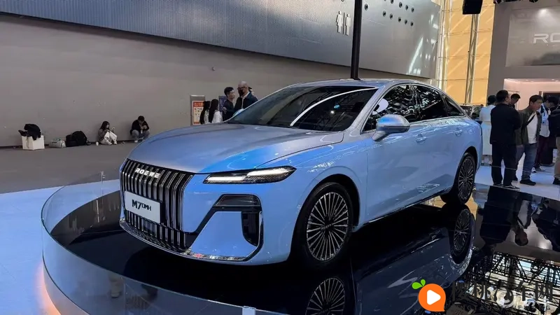 “活人感”AI 荣威M7 DMH给出全能质价比答案-1