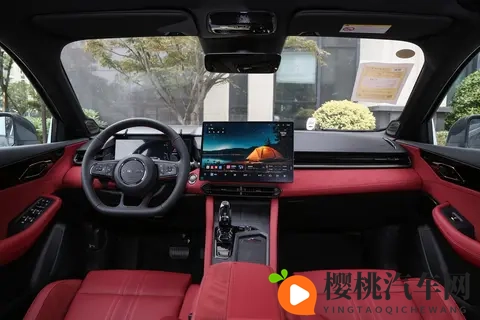 10万级的领克03,272马力+8AT,千里浩瀚H3,懂你的智能性能车-3