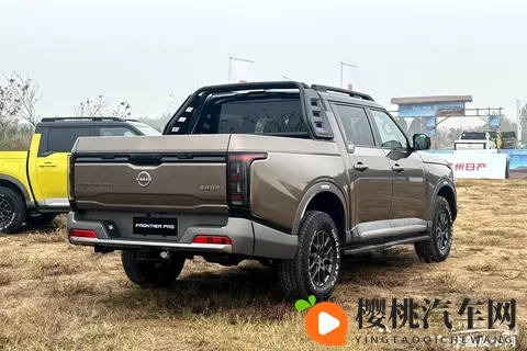 800N·m扭矩、535km续航、6kW外放电!10月皮卡新车看点多-3