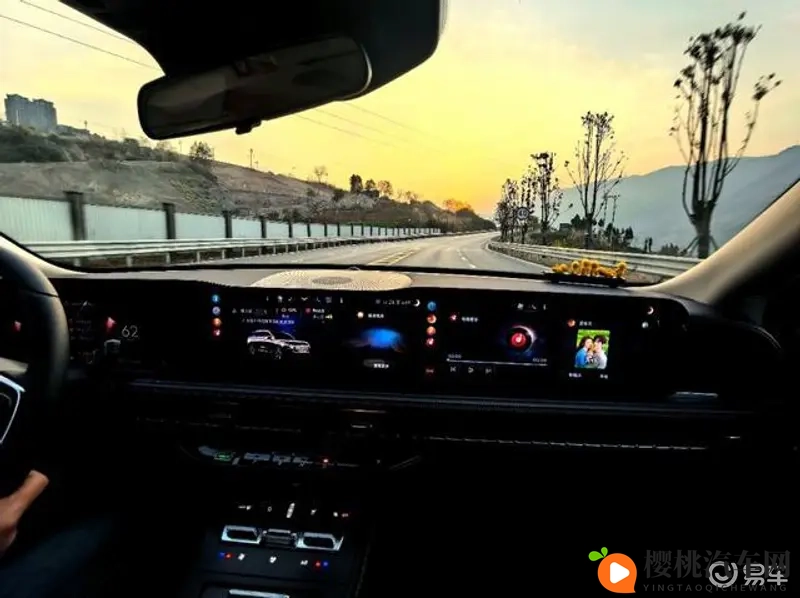 客官不可以下载网站:汽车应用下载风险大,安全使用指南揭秘-2