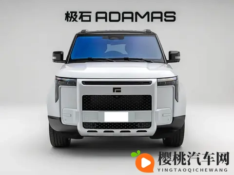 30万级全能王!国产增程版“卫士”亮相,轴距超3米,配6_7座可选-3