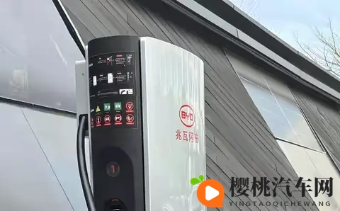 比亚迪兆瓦闪充要下放20万级车也能5分钟充400km，同行快充白搞了-3