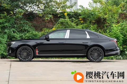 红旗 H9 选买：旗享 vs 旗畅差 4 万，哪款最值？-1