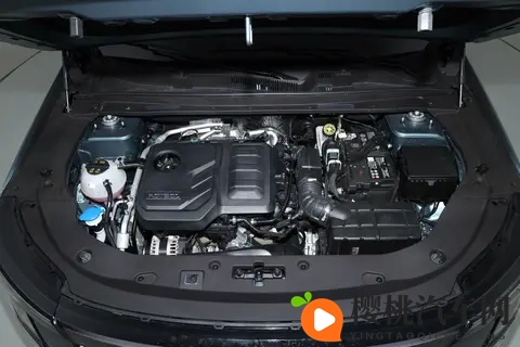 捷途X70L极限试验场试安全，999万起买20万级安全-2