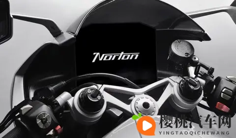 英伦传奇涅槃！诺顿Manx R全新V4动力亮相米兰展，TVS赋的复兴宣言-2