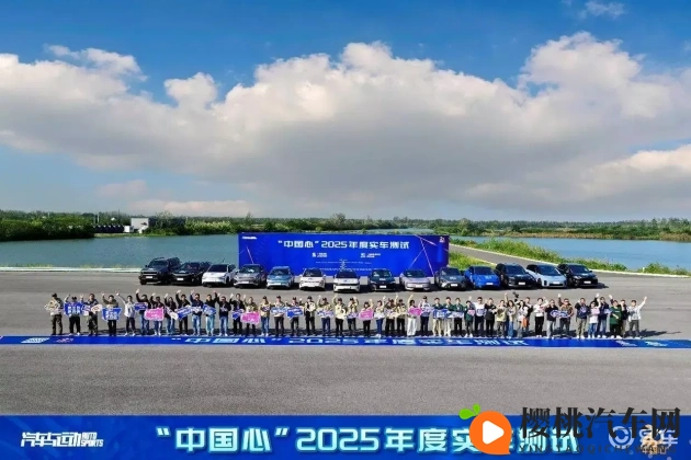 JUX-888破壊版人妻本庄优花：汽车革新力作，优雅破局之作！-2