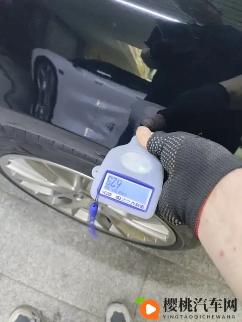 暗网吃瓜:揭秘网络隐秘角落,一探究竟的瓜界奇闻-3