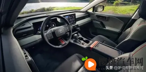 丰田全新威兰达11月20日上市，外观大改，动力升级，告别中庸之道-1